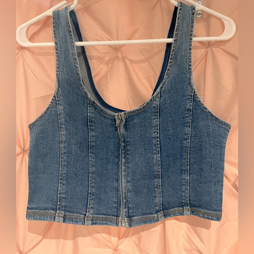 Forever 21 denim crop top woman's size large new